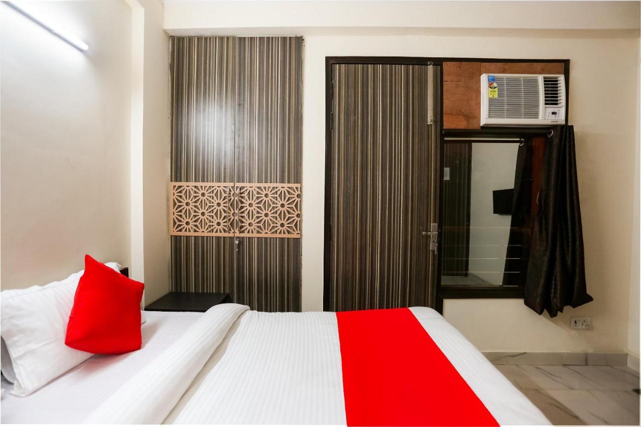 Hotel O Royal Galaxy New Delhi Buitenkant foto