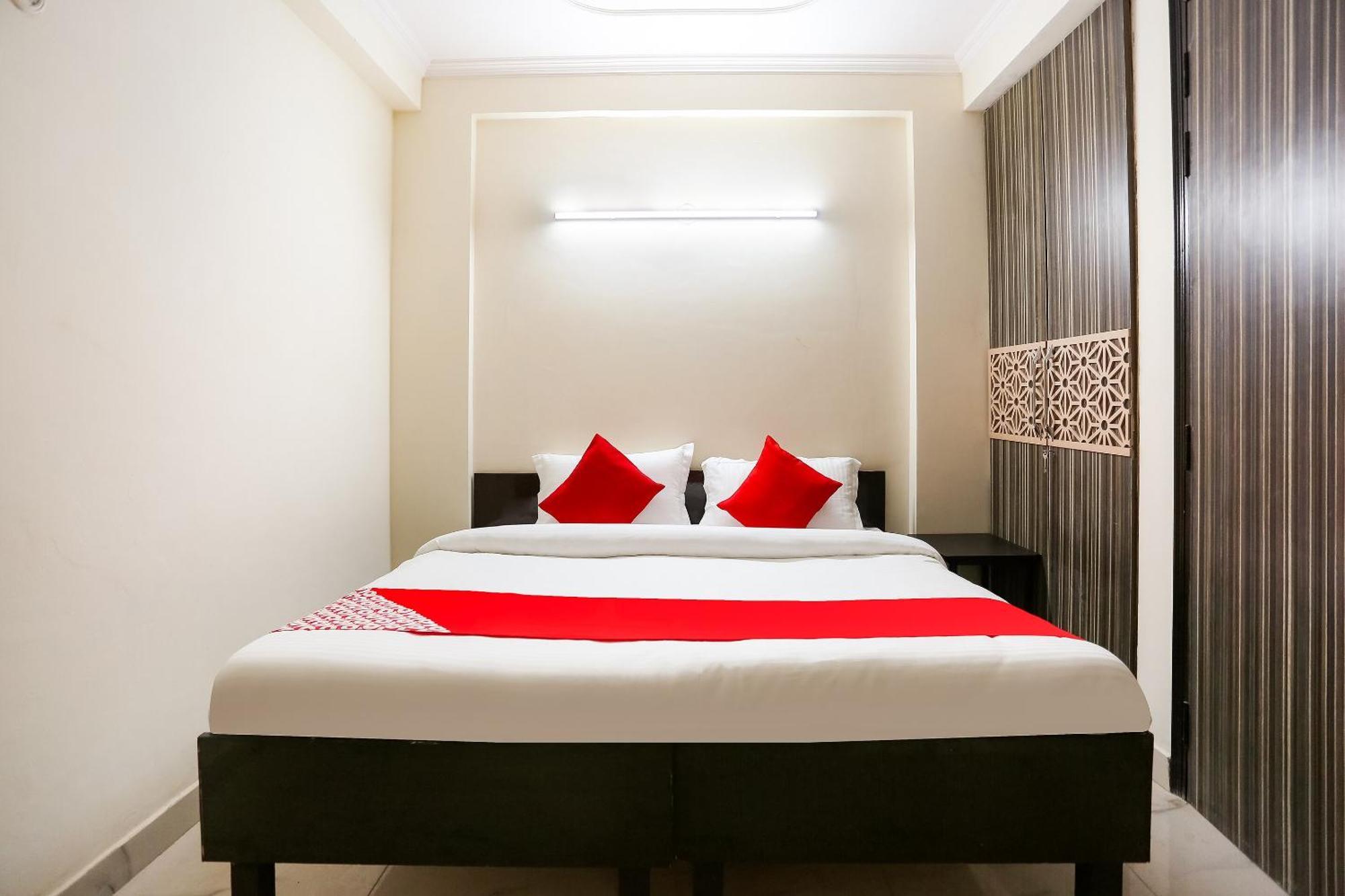 Hotel O Royal Galaxy New Delhi Buitenkant foto