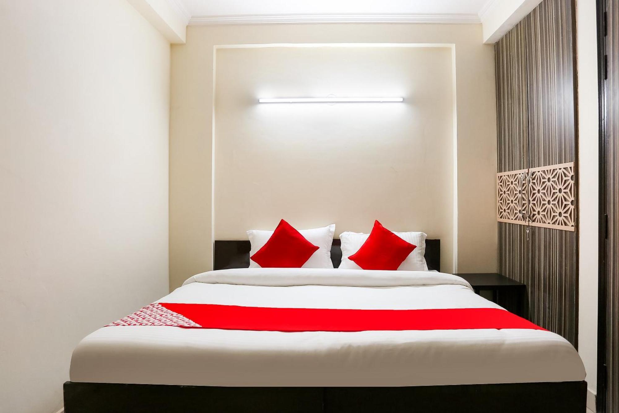 Hotel O Royal Galaxy New Delhi Buitenkant foto